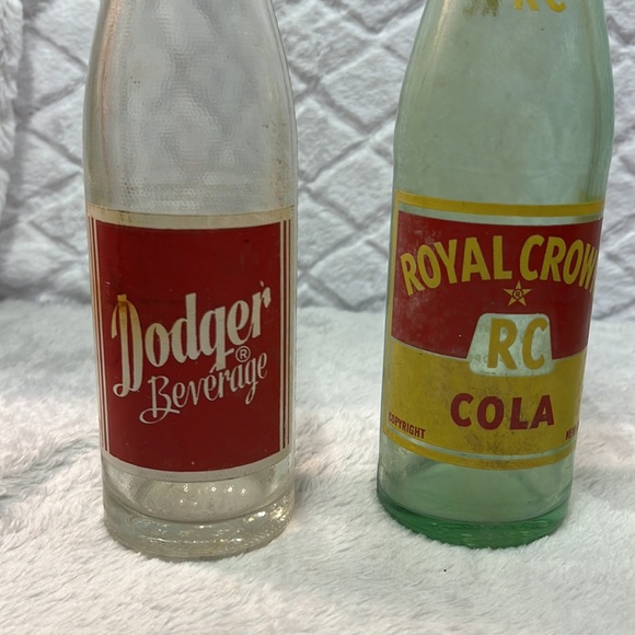 Glass bottles - Picture 2 of 5